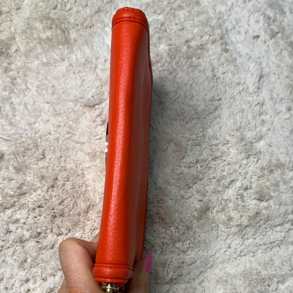 Like New Tory Burch Orange Amanda Continental Leather Zip Wallet - Picture 6 of 13